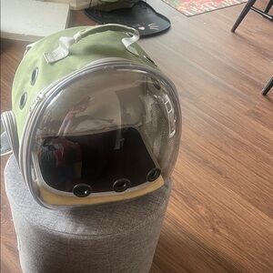 Green Bubble Pet Carrier Backpack with Clear Dome